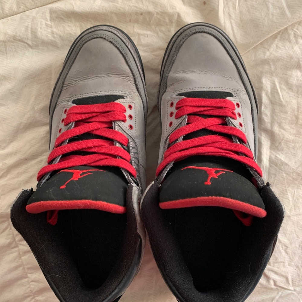 Jordan 3 - Picture 6 of 14
